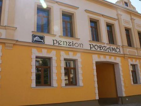 Penzion Podzamci Hotel Jaroslavice  Exterior photo